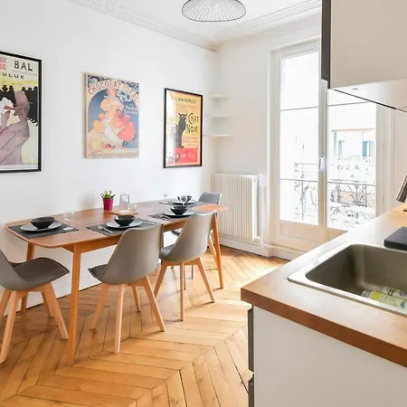 Haussman Et Son Balcon - Welkeys Daire Paris